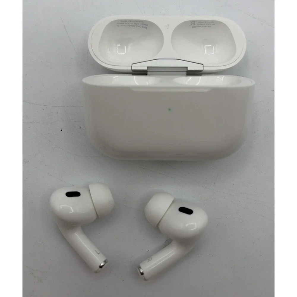 Apple AirPods Pro 2nd Gen USB-C MagSafe Charging Case MTGYG4KFPC White